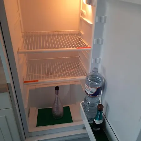 Il Veliero Πανσιόν Cefalù