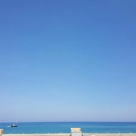 Konukevi Il Veliero Cefalù