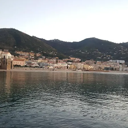 Il Veliero * Cefalù